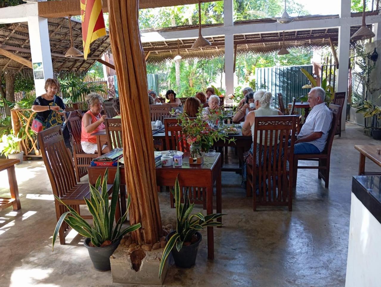 Turtle Paradise Tangalle Ngoại thất bức ảnh
